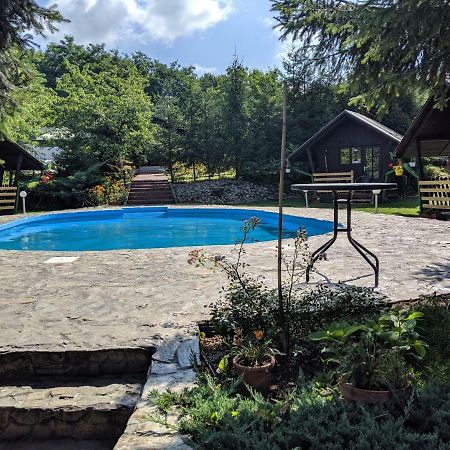 Camping Robinson Country Club 오라데아 외부 사진