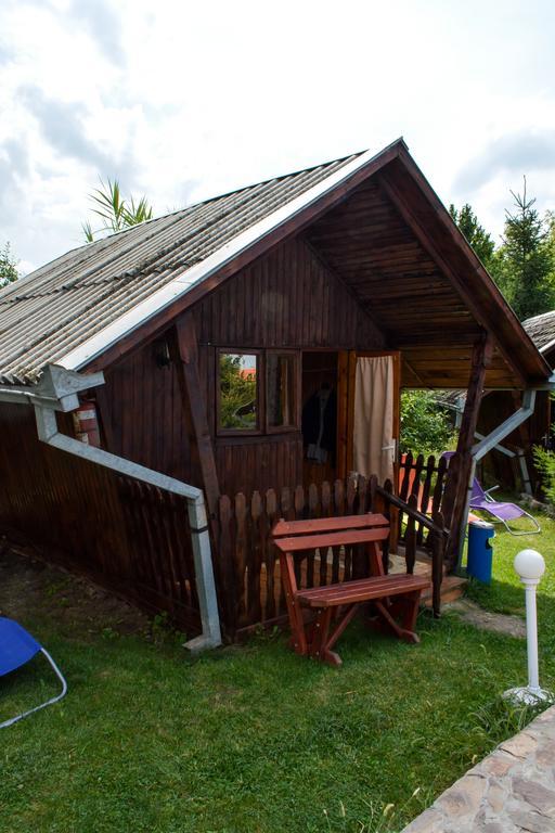 Camping Robinson Country Club 오라데아 외부 사진