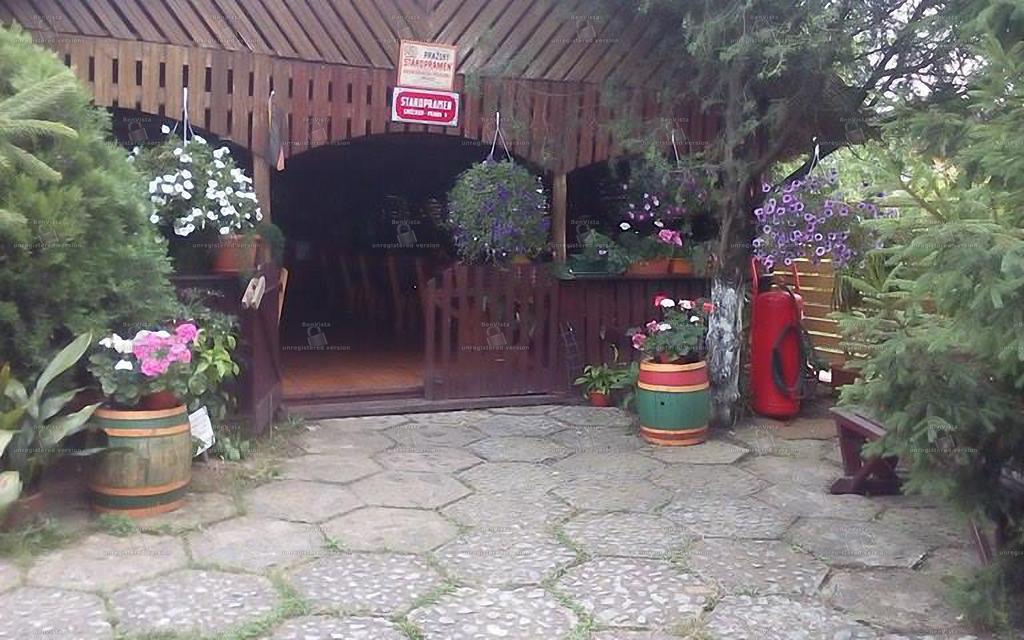Camping Robinson Country Club 오라데아 외부 사진