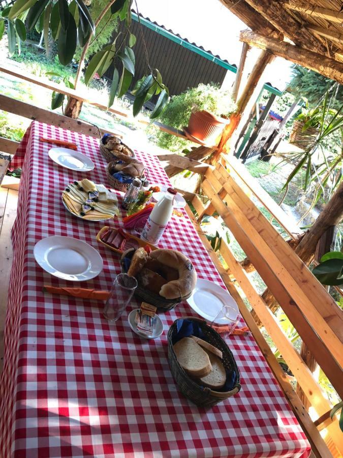 Camping Robinson Country Club 오라데아 외부 사진